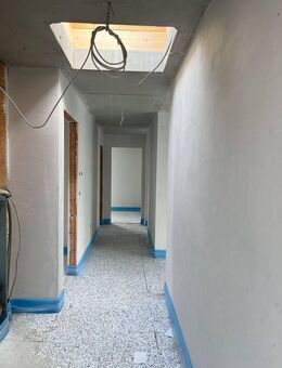 *Reserviert * Helle, geräumige 3-Zi-Wohnung mit Loggia, 2. OG, Nr. 10 - Roth (Bayern)