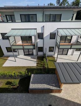 Alles fertig. Alles NEU! Jetzt Sonderpreis sichern. Gartentraum. Große 3-Zi.-Wohnung+Bad m. Fenster. - Tittmoning