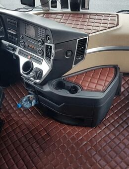 Handmade Mercedes Actros ab MP4 Fußmatten Teppich komplett Set Set544 - Wuppertal