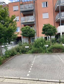 Behindertengerechte-neuwertige 2-Zi mit Ter in Augsburg - Augsburg