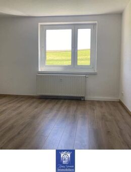 Himmlische Dachwohnung in herrlicher grüner und ländlicher Umgebung! - Roßwein