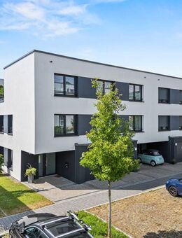 Einziehen & Wohlfühlen Moderne Maisonette-Penthousewohnung in Friedrichshafen - Friedrichshafen
