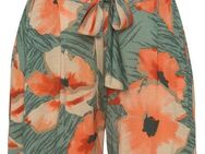 LASCANA Shorts aus Viskosejersey mit Alloverdruck und Taschen, kurze Hose, sommerlich