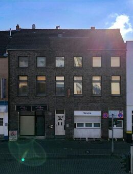5-Familienhaus mit 2 Gewerbeeinheiten und Umwandlungspotenzial - Mönchengladbach