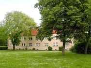 Helle große 2-Zimmer-Wohnung in Duisburg Huckingen - ab sofort! - Duisburg