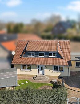 "Einfamilienhaus mit modernem Wohnkomfort und zusätzlichem Nebengebäude - provisionsfrei" - Oschersleben (Bode)