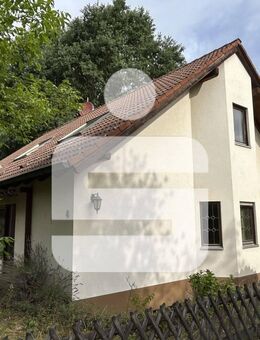 Dornröschen will erweckt werden...Einfamilienhaus in Eckenhaid - Eckental