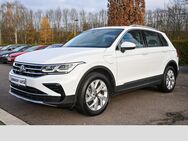 VW Tiguan, 1.4 TSI Elegance eHybrid, Jahr 2022 - Duisburg