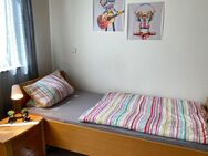 1-Zimmerwohnung mit Internet, TV, Küchenzeile, Du/WC, TV, Waschmaschine, Trockner - Stuttgart