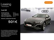 Audi Q8, Sportback 55 quattro S line, Jahr 2023 - Oberursel (Taunus)