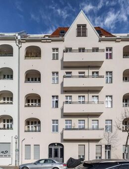 Stilvoll geschnitten und voller Charme - Altbauwohnung im beliebten Szenekiez - Berlin