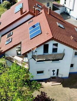 Großzügiges Zweifamilienhaus in ruhiger Feldrandlage von Limburgerhof. Sofort beziehbar - Limburgerhof