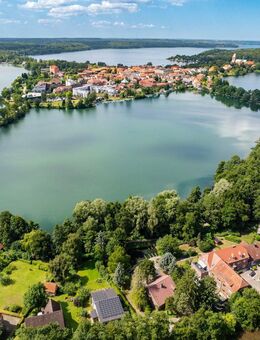 Reizvolles 2-Familien-/Mehrgenerationenhaus mit Einliegerwohnung und eigener Marina am Kleinen Küchensee in Ratzeburg - Ratzeburg