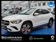 Mercedes GLA 220, Progressive Schein, Jahr 2024 - Norderstedt