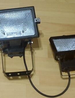 2 x Stück Halogenstrahler 1 x 150 Watt Omega HL150, 1 x 500 Watt - Verden (Aller)