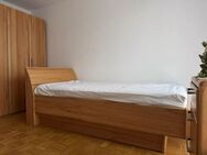 Schlafzimmer incl. Schrank, Bett ,elektr. Lattenrost, Kommode, Nachttisch - Kerpen (Kolpingstadt)