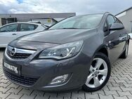 Opel Astra Sports Tourer J 2.0 CDTI "150 J. Opel"A... - Babenhausen (Hessen)