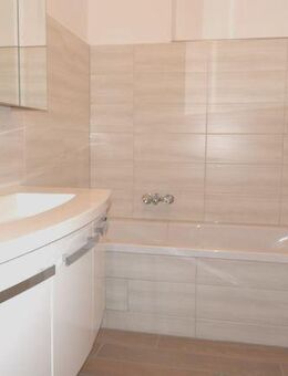 # Moderne 3-Zimmer-WE mit Balkon und Einzelgarage! - Bamberg