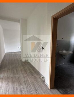 Erstbezug nach Sanierung! 2 Zimmer Terrassenwohnung mit Dusche! - Gera