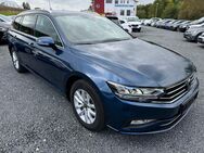 VW Passat Variant, 2.0 TDI BUISNESS PDCvo hi FRONT ACESS, Jahr 2021 - Boxberg (Baden-Württemberg)