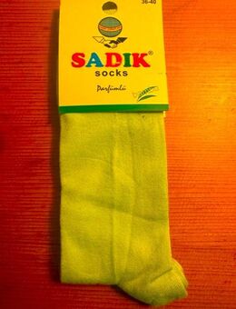 Stylische Socken Damen Gr. 35 - 40 neu mit Etikett pro Paar 1,50 € - Stuttgart