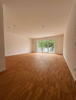 Hochwertige zwei Zimmer Wohnung mit Balkon - Vohburg (Donau)