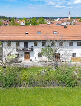 Kapitalanleger gesucht! Seltenes Gutshof-Mehrparteienhaus mit 9 Wohneinheiten - Preis auf Anfrage! - Amerang
