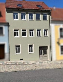 Eschenbach - Luxus-Hochparterre Wohnung zum Traumpreis - Eschenbach (Oberpfalz)