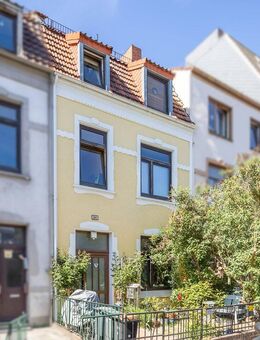 Charmante Altbauwohnung mit Wohlfühlcharakter - in zentraler Lage von Bremen-Walle - Bremen