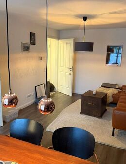Neuwertige 3-Zimmer-Wohnung mit Balkon und Gartenanteil - Oldenburg