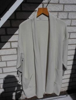 Damen Strickjacke Cardigan Gr. 58 3XL ? Wolle/Polyester beige 9,- - Flensburg