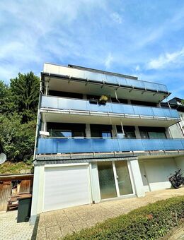 Freistehendes 4-Parteien-Mehrfamilienhaus - saniert und vielseitig nutzbar - Wuppertal