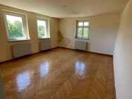 Großzügige 3–4-Raum-Wohnung in Chemnitz – Zentrums- & Stadtpark-Nähe – Dachgeschoss mit Ausblick – ideal für Selbstausbau - Chemnitz