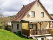 Familienfreundliches Einfamilienhaus auf großem sonnigen Grundstück in Wolfersdorf - Stadtroda