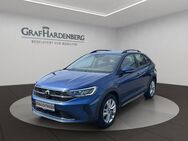 VW Taigo, 1.0 TSI Life, Jahr 2022 - Bruchsal