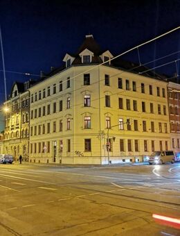 :-) IHR NEUER WOHNTRAUM...! 4-ZIMMER MIT BALKON + TV IM BAD! LIFT + EBK MÖGLICH + WANNE U. DUSCHE + PARKETT + FuBo-HEIZUNG! - Leipzig