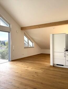 Murnau: barrierefreie Dachgeschosswohnung - ruhig, zentral, top modern - Murnau (Staffelsee)