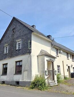 Altes erhalten - Altes neu gestalten!! Ihr Projekt mit Platz und rustikalem Charme.. Ehem. Gasthaus. - Greimersburg