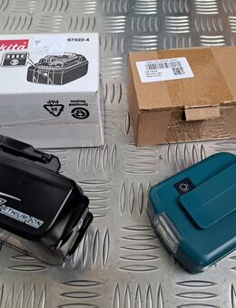 Makita Original Akku 1860B LED Anzeige + Adapter 2 x USB Anschluß und extrem Heller LED Lampe, - neu unbenutzt - - Erfurt