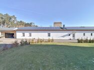 *** RESERVIERT*** Unabhängigkeit und viel Platz genießen in ebenerdiger, barrierefreier Bungalow-DHH: Zukunftsgerecht mit Ausblick auf den Wald! - Freystadt
