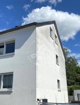 VIELSEITIG NUTZBAR: Gepflegtes Mehrfamilienhaus mit abgeschlossenen Wohneinheiten in guter Lage - Frankfurt (Main)