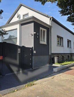 EFH-Sieben Zimmer mit Garage, Charakterhaus + Geschichte in Zossen, Raum für persönliche Ideen - Zossen