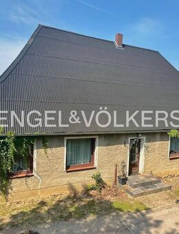 Vom Schulhaus zum Traumhaus - hier werden neue Kapitel geschrieben - Groß Siemz