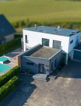 Modernes, Energieeffizientes Einfamilienhaus in idyllischer Lage mit Pool, Sauna und Einbauküche! - Kirchdorf (Regierungsbezirk Niederbayern)