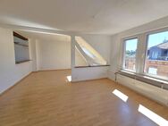 VISTA Immobilien - Wohntraum im Dachgeschoss - charmante Altbauwohnung in begehrter Lage - Darmstadt