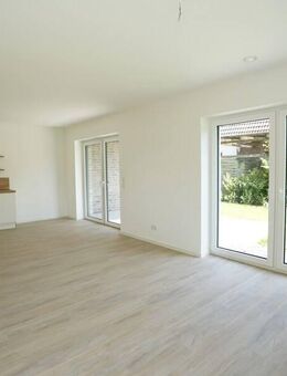 Neuwertige 3-Zimmer-Erdgeschosswohnung mit Terrasse - Scheeßel
