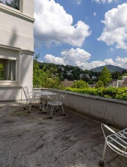 Traumhaftes Villenanwesen mit atemberaubenden Panoramablick, in einer der besten Wohnlagen - Baden-Baden