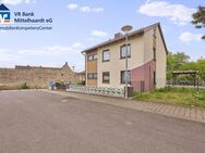 Wohnen und Arbeiten unter einem Dach: Großzügiges Einfamilienhaus mit separater Betriebsfläche! - Wachenheim (Weinstraße)