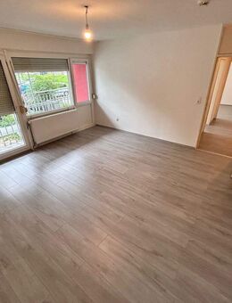 Moderne 3-Zimmer-Wohnung mit Balkon in Mönchengladbach - Mönchengladbach