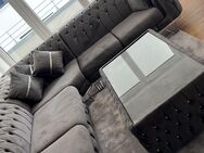 Chesterfield Couch + Tisch GRAU - Tuttlingen